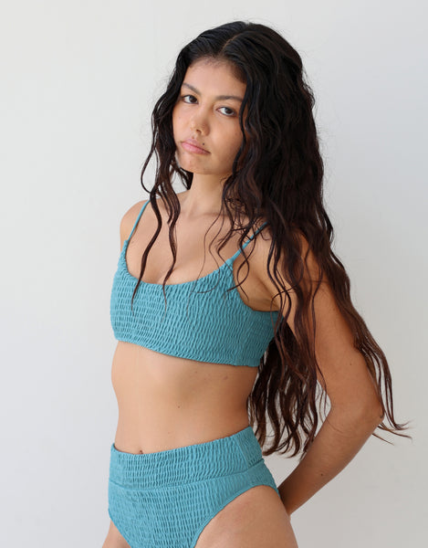 LIZ Bikini Top -deep dive- (クロップドキャミ シャーリング ビキニ