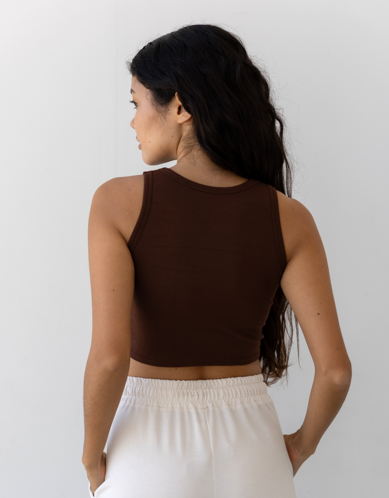 パッドイン クロップド アメスリ タンクトップ  -chocolate brown -