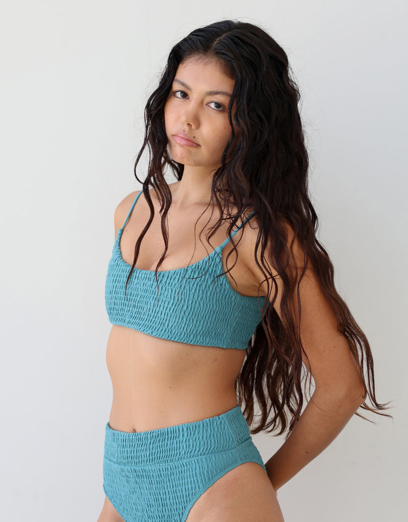 LIZ Bikini Top -deep dive- (クロップドキャミ シャーリング ビキニトップ)