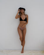 HILO Bikini Top -black-（シャーリング トライアングル ビキニ トップ）